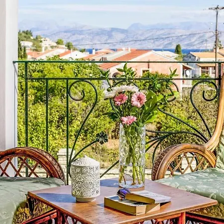 Sleeps 10 Pool Air Con Wifi *