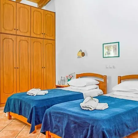 Sleeps 10 Pool Air Con Wifi Willa *